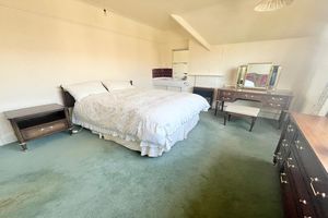 Bedroom- click for photo gallery